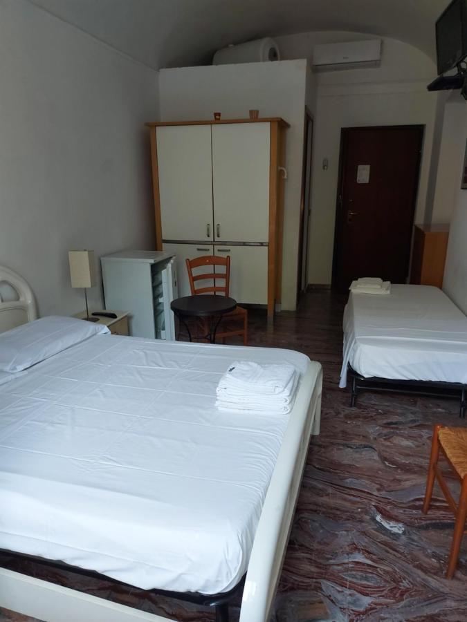 Vatican Rooms Guest House Rom Exteriör bild